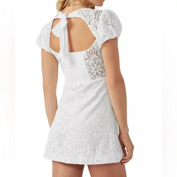 NWT Free People Hailee Lace Mini Dress in White, size M - Picture 3 of 14